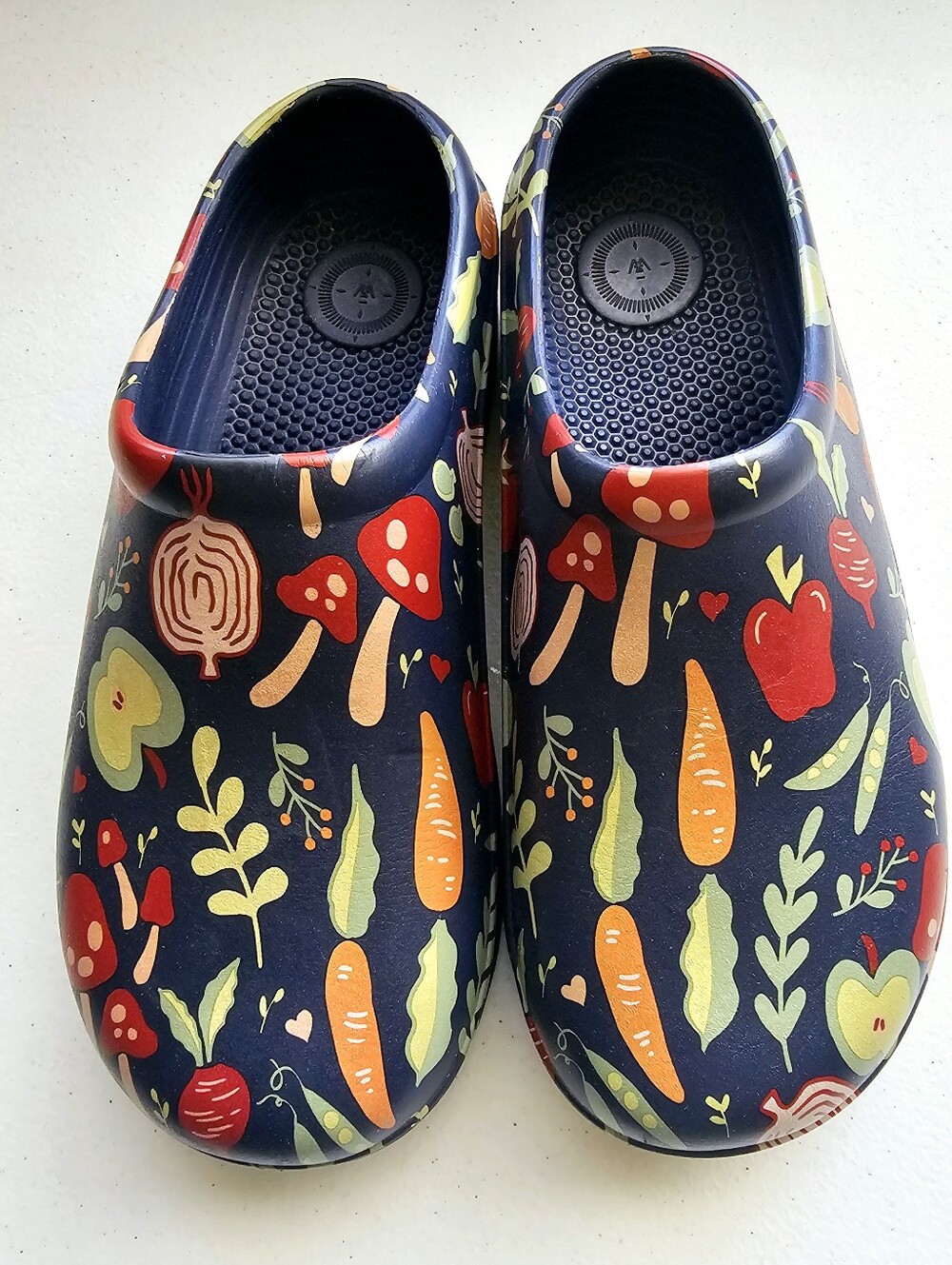 Ladies Size 9 Navy Vegetable Print Garden Slip-on Clogs By Totes